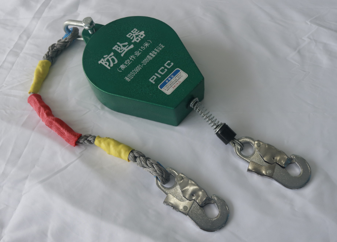 Cable Retractable Fall Arrest Lifeline for Human or Industry